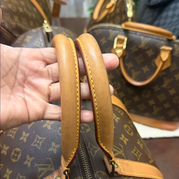 Louis Vuitton Monogram Duffel Bag in Brown and Tan - Picture 2 of 7